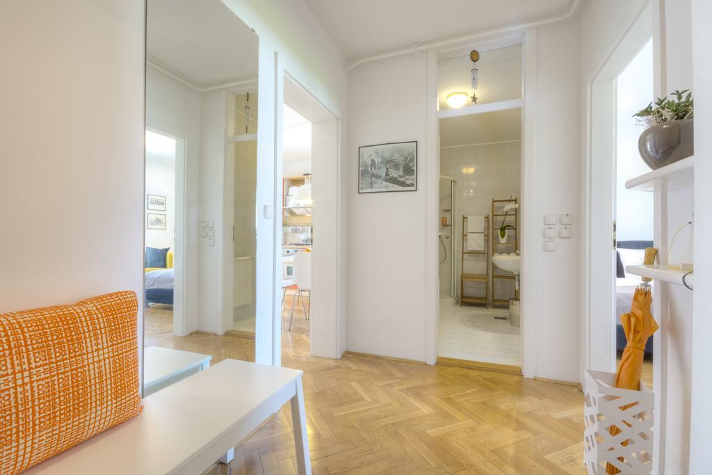 Apartments Fine Ziherlova Liubliana Habitación foto